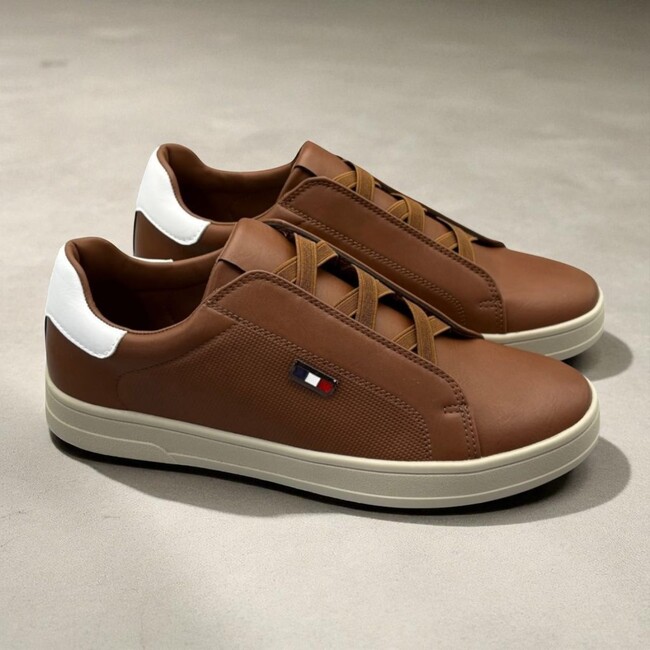 Raphael Avenue Shoe Shop