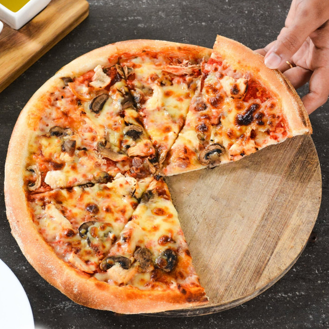 Mo' Pizza - Albion Mall Food Court